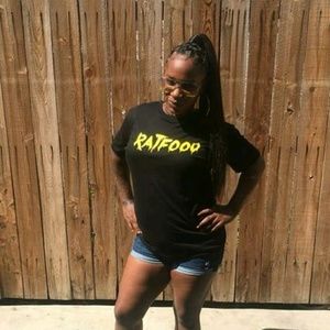 Meet your Posher, Kadeesha